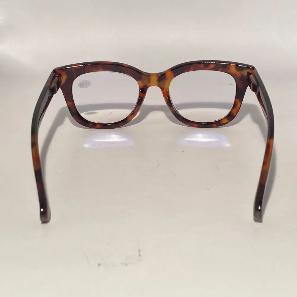 1492 Mona Reading Glasses 1.50 Reading Glasses Tortoise Frames NWT